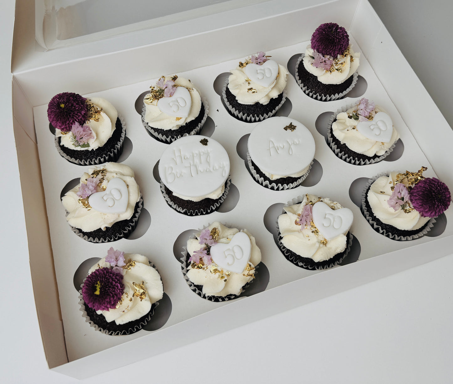Geburtstag Cupcakes mit Blumen